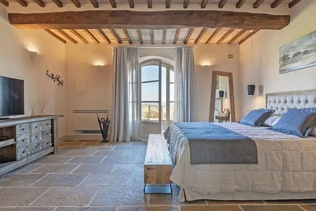 Superior Oda, 1 Büyük (Queen) Boy Yatak, Vadi Manzaralı