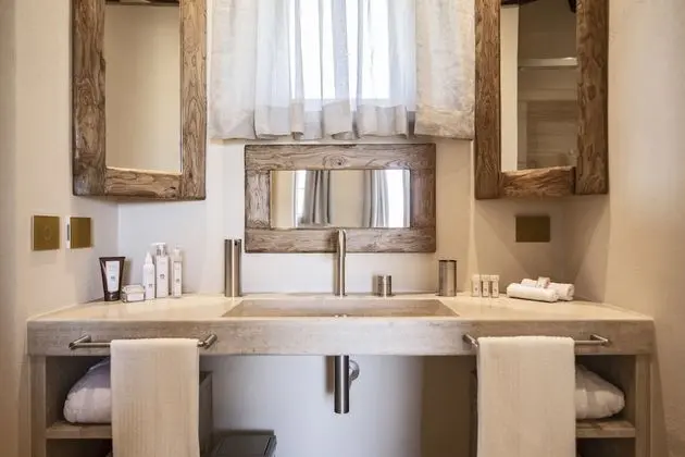 Superior Oda, 1 Büyük (Queen) Boy Yatak, Vadi Manzaralı