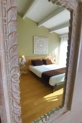 Superior Tek Büyük veya İki Ayrı Yataklı Oda