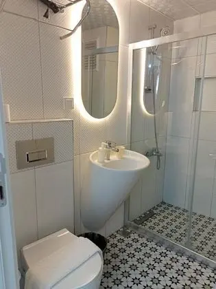 Çift Kişilik Bodrum Kat Oda, Manzarasız