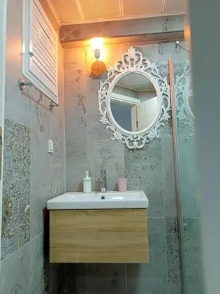 Çift Kişilik Bodrum Kat Oda, Manzarasız