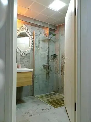 Çift Kişilik Bodrum Kat Oda, Manzarasız