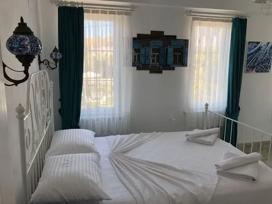 Standart Oda, Bahçe Manzaralı