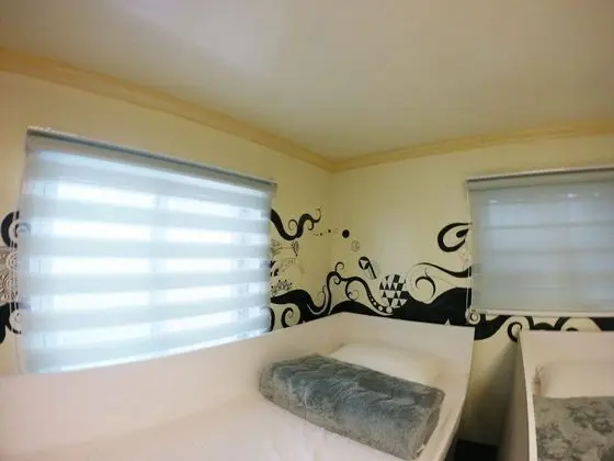 Ortak Ranzalı Oda, Karma Ranzalı Oda (5 people in room)
