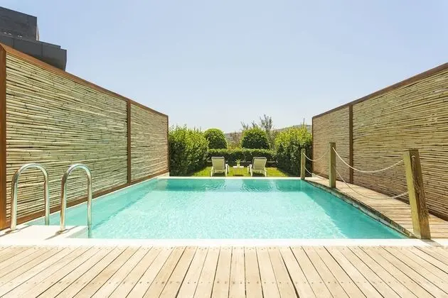 Luxury Partial Sea View Room with Pool