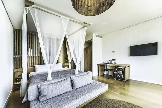 Room Selected C-In