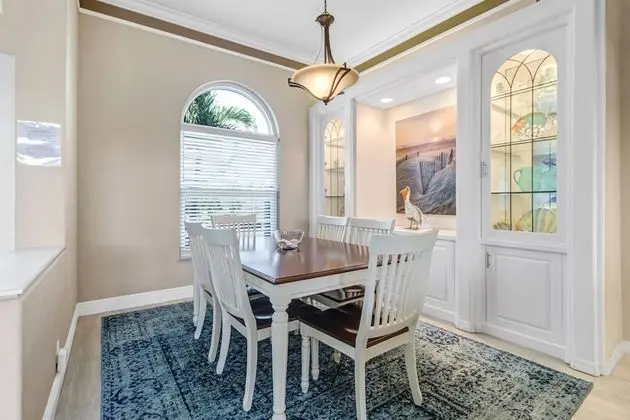Ev (1526 SW 49th Terrace)
