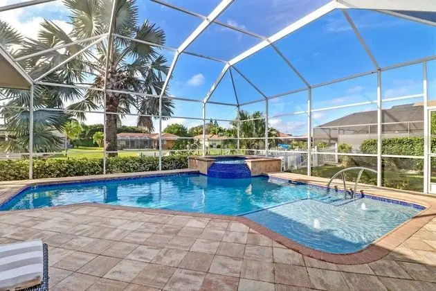 Ev (1526 SW 49th Terrace)
