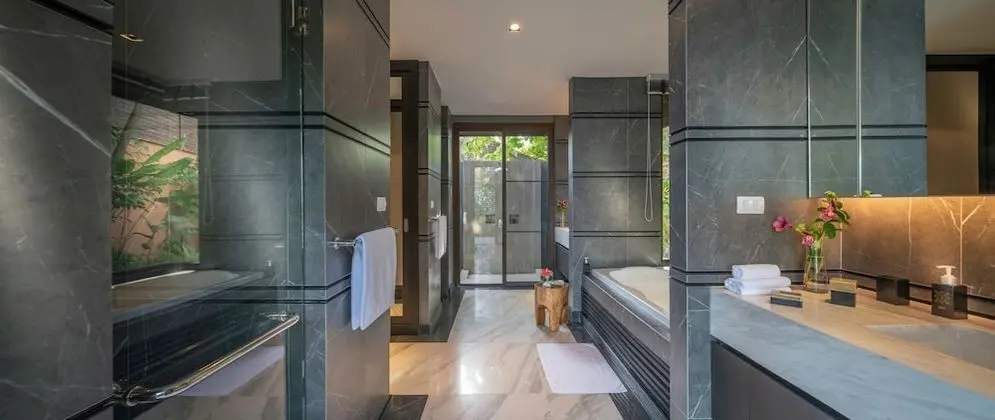 Luxury Junior Suite with Garden View