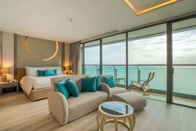 Dara Suite with Club Benefits Sea View