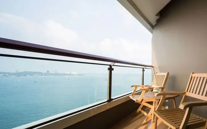 Deluxe Room (Twin Bed) Sea View