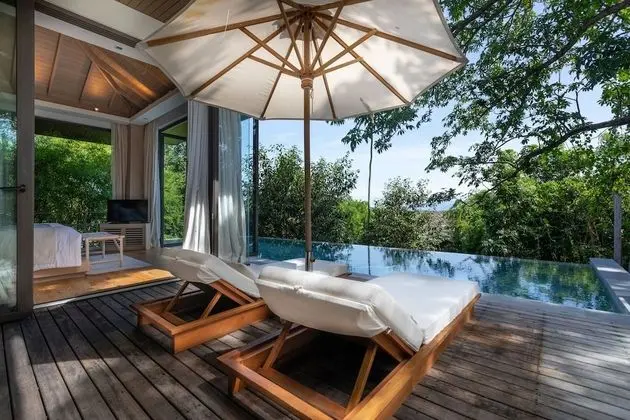 Deluxe Villa