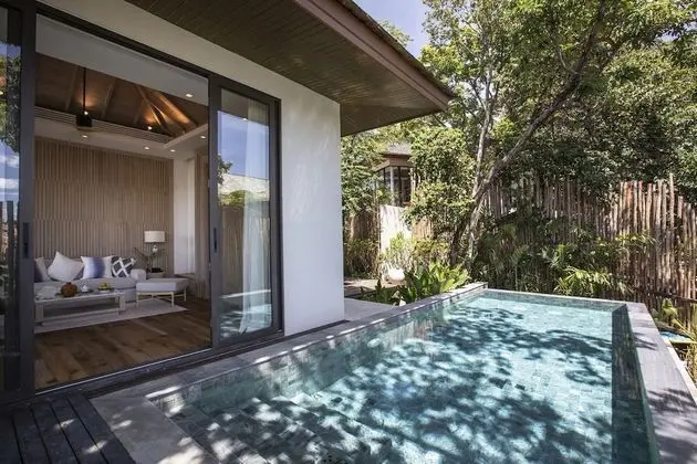 Tropical Pool Villa