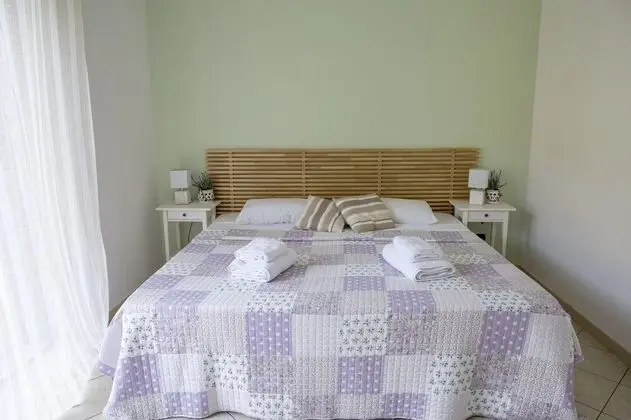 Tek Büyük veya İki Ayrı Yataklı Oda