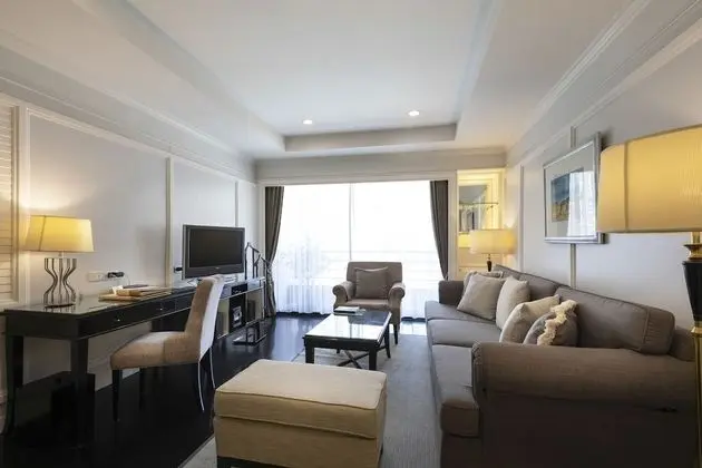 One Bedroom Suite With Free Executive Lounge