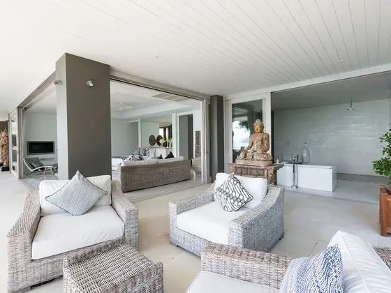 Element of 8 at Cape Laem Sor Estate