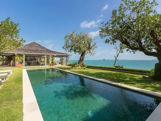 Element of 8 at Cape Laem Sor Estate