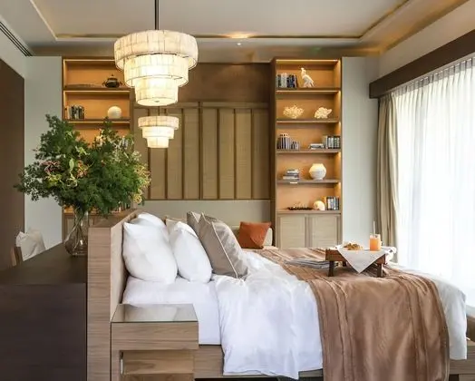 Nidhrarom Suite