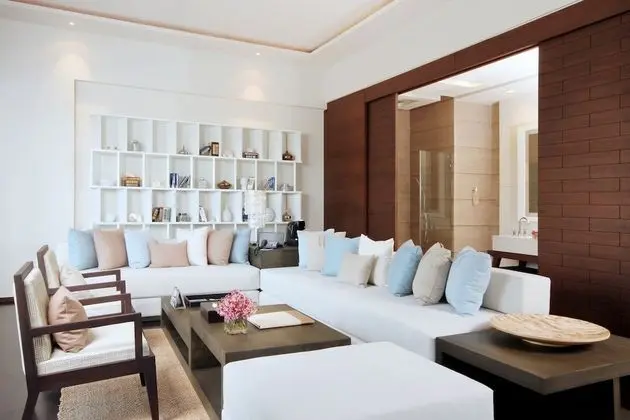 Nidhrarom Suite
