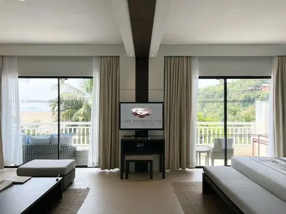Cape Suite