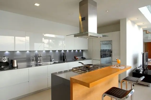 1 Bedroom Ocean Front Pool Villa