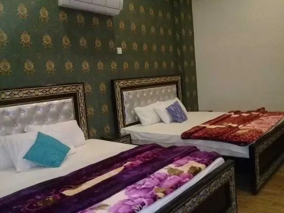 Deluxe Dört Kişilik Oda