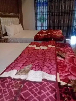 Deluxe Dört Kişilik Oda