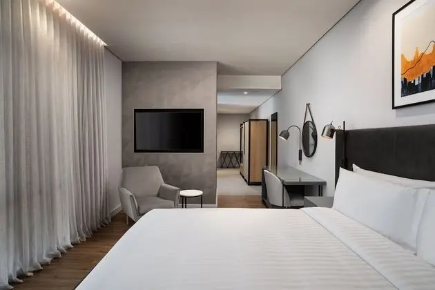 Family Oda, 1 En Büyük (King) Boy Yatak