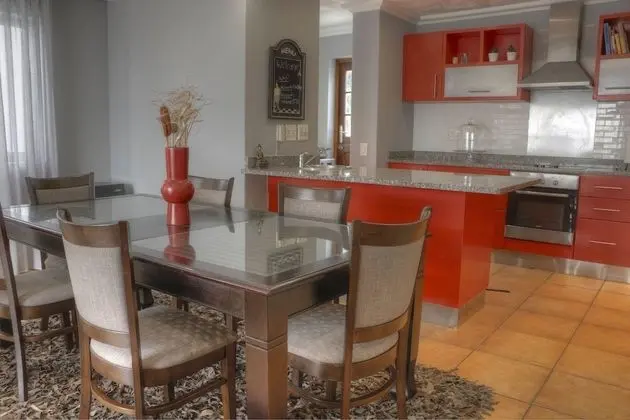 Villa, Okyanus Manzaralı