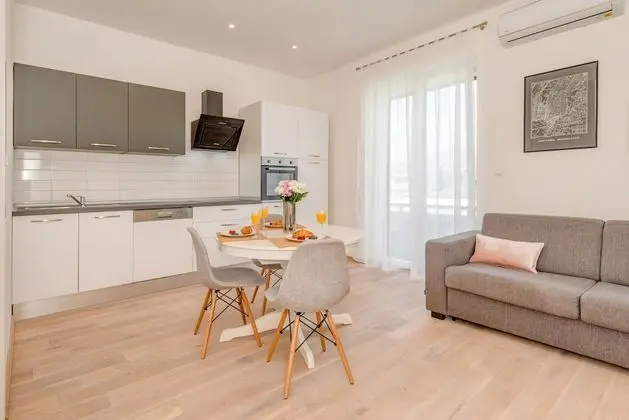 Deluxe Stüdyo Süit, 1 Yatak Odası, Balkon, Şehir Manzaralı (New York)