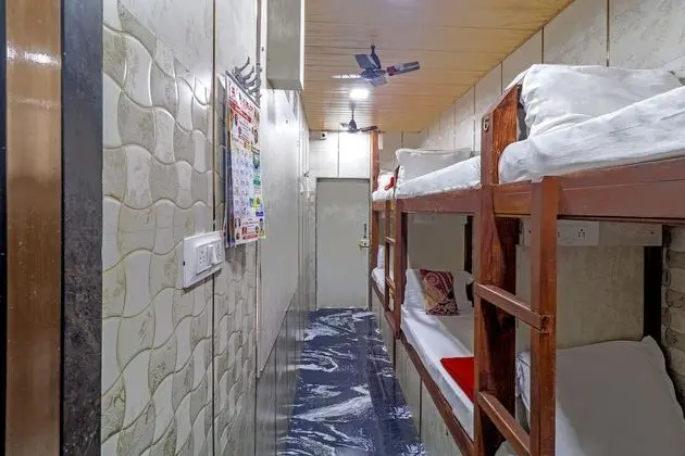 Ortak Ranzalı Oda, Sadece erkekler için
