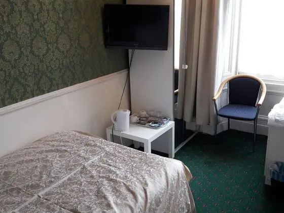 Tek Büyük Yataklı Oda, Banyolu/Duşlu (Small)