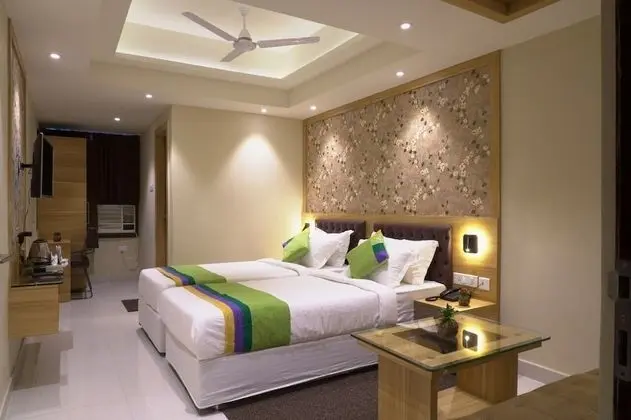 Premium Double Room, 1 King Bed or 2 Twin Beds