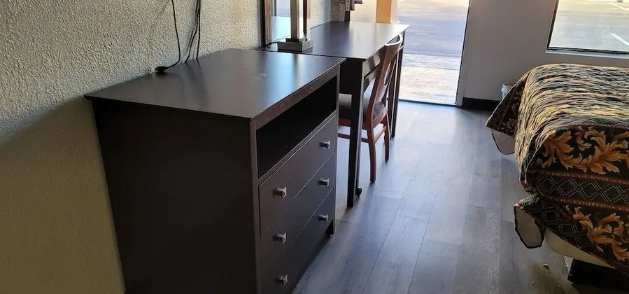 Oda, 1 En Büyük (King) Boy Yatak, Sigara İçilebilir