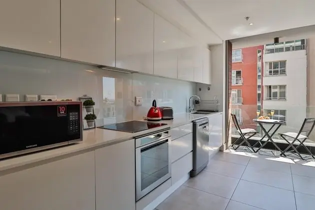 City Apart Daire, 1 Yatak Odası, Dağ Manzaralı