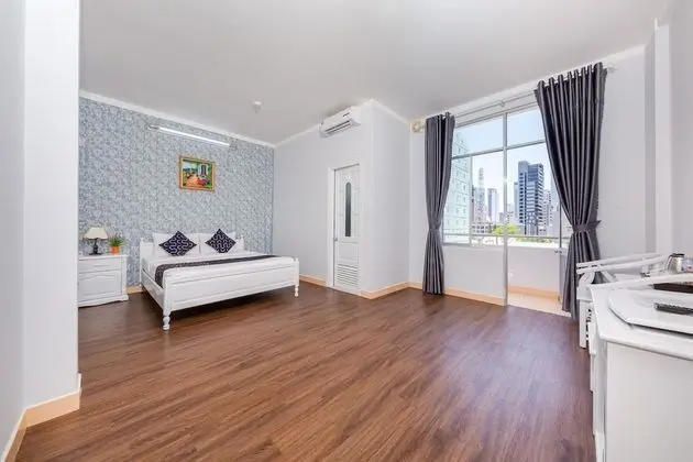 Deluxe Tek Büyük Yataklı Oda