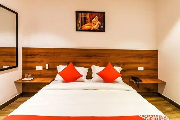 Tek Büyük Yataklı Oda, 1 Büyük (Queen) Boy Yatak