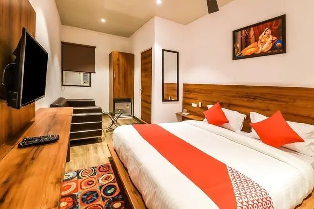 Tek Büyük Yataklı Oda, 1 Büyük (Queen) Boy Yatak