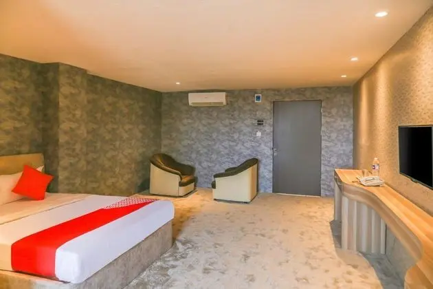 Deluxe Tek Büyük Yataklı Oda
