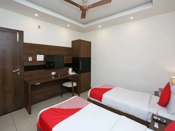 Tek Büyük veya İki Ayrı Yataklı Oda