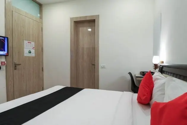 Basic Tek Büyük Yataklı Oda
