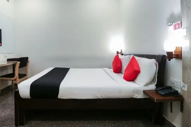Basic Tek Büyük Yataklı Oda