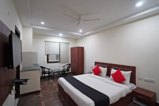 Basic Tek Büyük Yataklı Oda