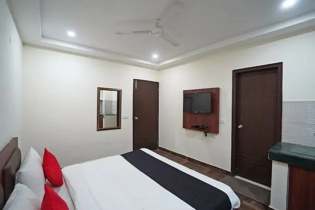 Basic Tek Büyük Yataklı Oda