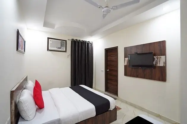 Standard Tek Büyük Yataklı Oda