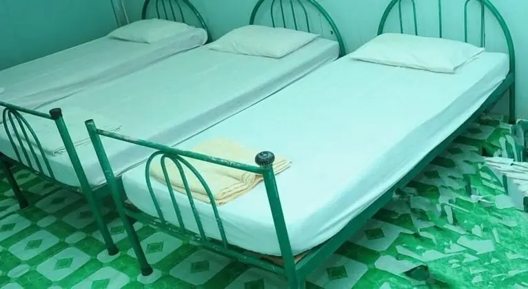 Ortak Ranzalı Oda (3-Bed Female Dorm)