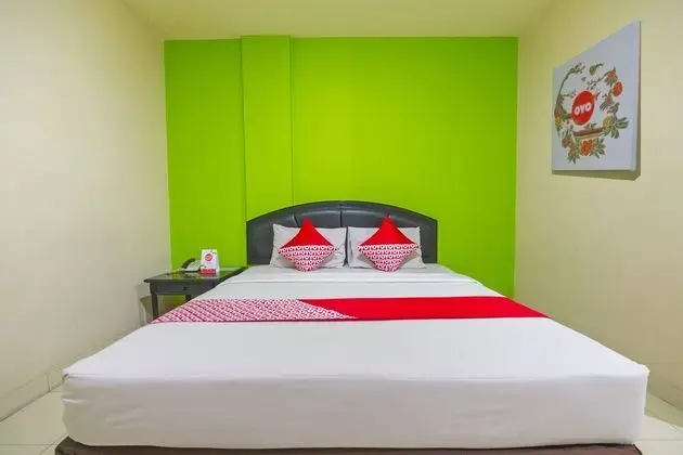Standard Tek Büyük Yataklı Oda