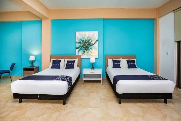 Standard Oda (3 Double Beds)