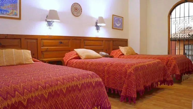 Standard Üç Kişilik Oda