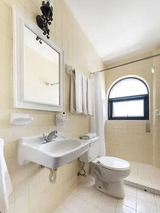 Deluxe Apart Daire, 2 Yatak Odası, Küçük Mutfak, Kule